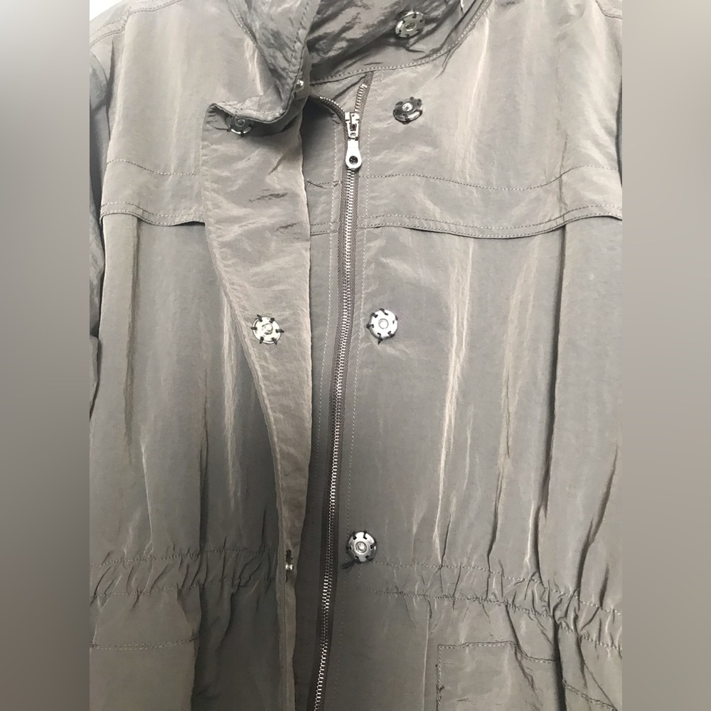 Jacket - Picture 3 of 5